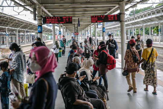 Jelang Libur Nataru, DKI Jakarta Batasi Jam Operasional KRL