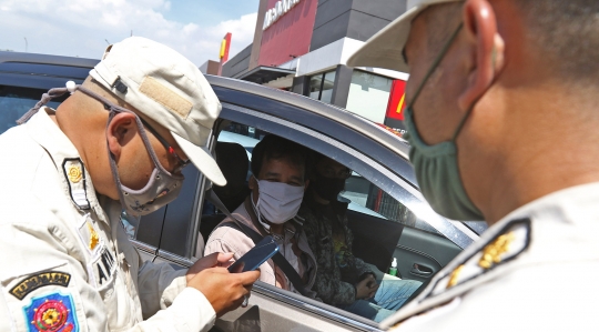 Rapid Test Antigen di Rest Area KM 57 Tol Cikampek