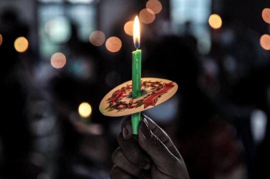 Jemaat HKBP Filadelfia Jalani Malam Natal Tanpa Gereja