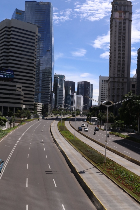 Suasana Jalan Ibu Kota Lengang Saat Libur Natal