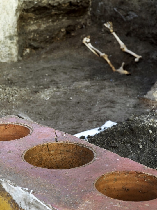 Kedai Makanan Cepat Saji Berusia 2000 Tahun di Kota Kuno Pompeii