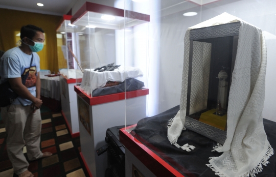 Empat Peninggalan Artefak Asli Rasulullah Dipamerkan di Masjid Depok