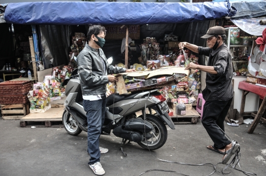 Pedagang Parsel Cikini Terdampak Pandemi