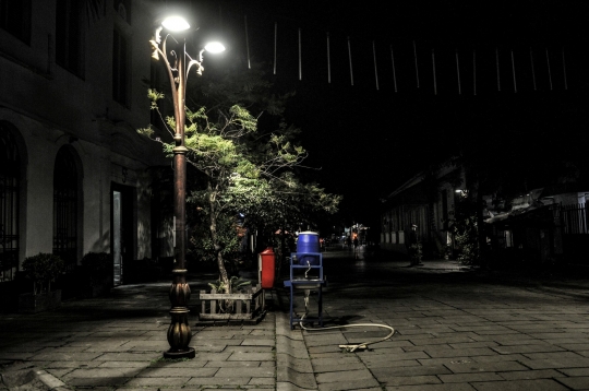 Sepinya Malam Tahun Baru di Kota Tua