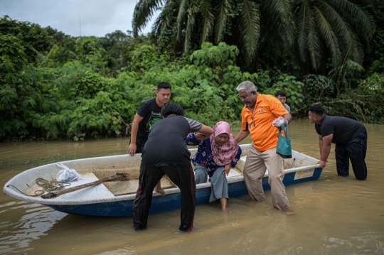 Ribuan Orang Dievakuasi Akibat Banjir Parah Landa Malaysia