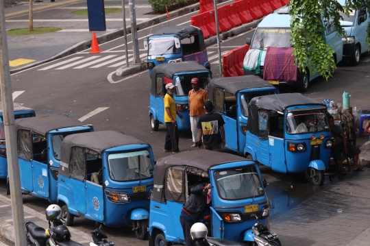 Tekan Covid-19, Kapasitas Angkutan Umum Dibatasi