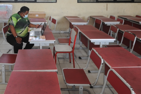 Kegiatan Belajar Tatap Muka di Tangerang Selatan Dibatalkan