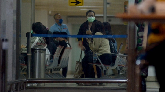 Keluarga Korban Mulai Datangi Crisis Center Sriwijaya Air SJ-182