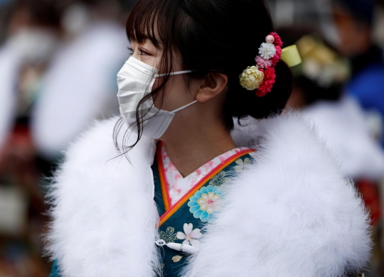 Generasi Muda Jepang Rayakan Hari Kedewasaan di Tengah Pandemi