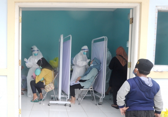 Tes Swab PCR Terus Dilakukan untuk Lacak Penyebaran Covid-19