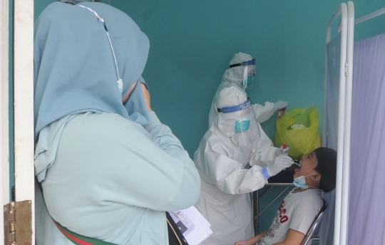 Tes Swab PCR Terus Dilakukan untuk Lacak Penyebaran Covid-19