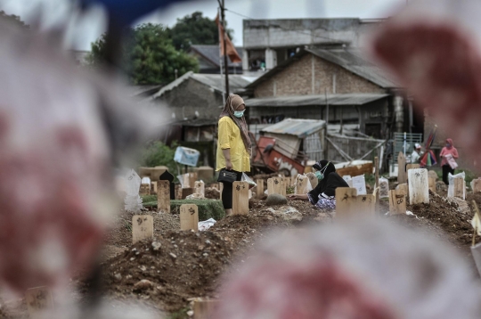 Blok Makam Covid-19 di TPU Tegal Alur Penuh