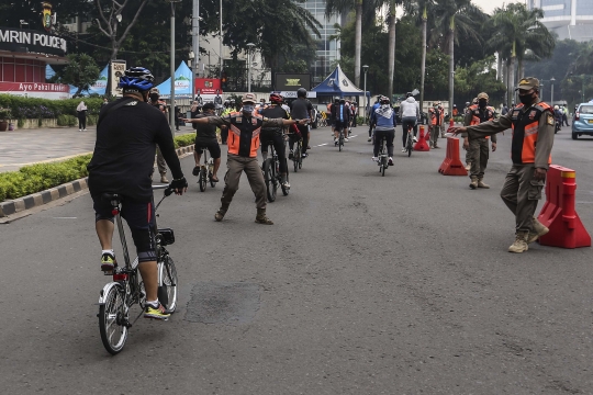 Potret Warga DKI Jakarta yang Masih Tak Gunakan Masker dengan Benar