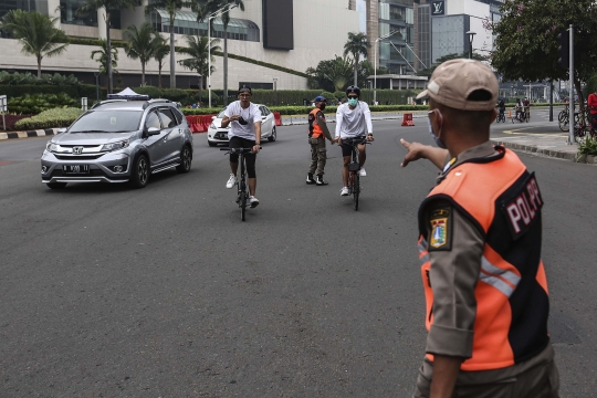 Potret Warga DKI Jakarta yang Masih Tak Gunakan Masker dengan Benar