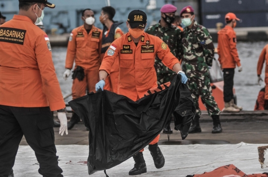 Hari ke-9 Pencarian Sriwijaya Air SJ-182