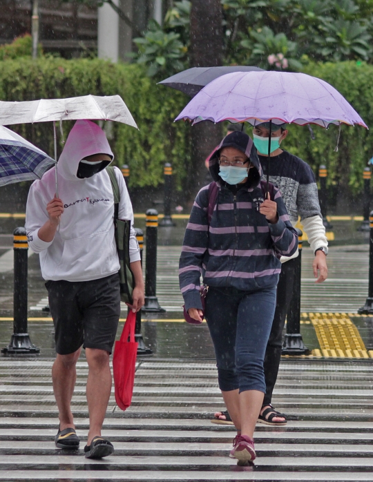 Puncak Musim Hujan Terjadi pada Januari hingga Februari 2021