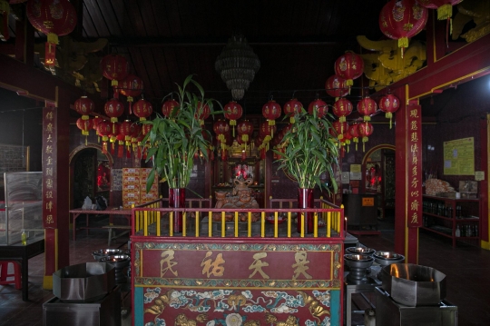 Vihara Dharma Bakti Tutup di Malam Imlek