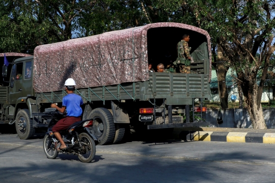 Suasana Jalanan di Myanmar Saat Diambil Alih Militer