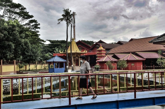 Persiapan Klenteng Ancol Sambut Tahun Baru Imlek