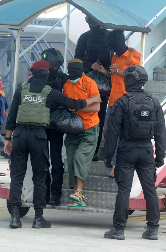 26 Terduga Teroris Tiba di Bandara Soekarno-Hatta