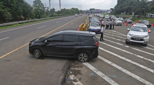 Ada Ganjil Genap, Kendaraan Terpaksa Putar Balik di Gerbang Tol Bogor