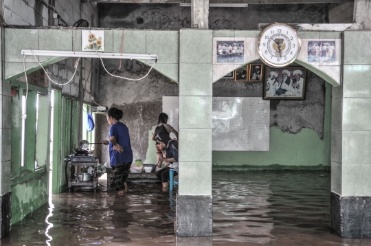 Banjir 2,5 Meter Rendam Permukiman Kebon Pala