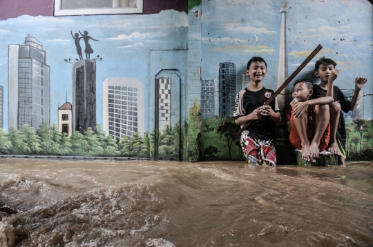 Banjir 2,5 Meter Rendam Permukiman Kebon Pala