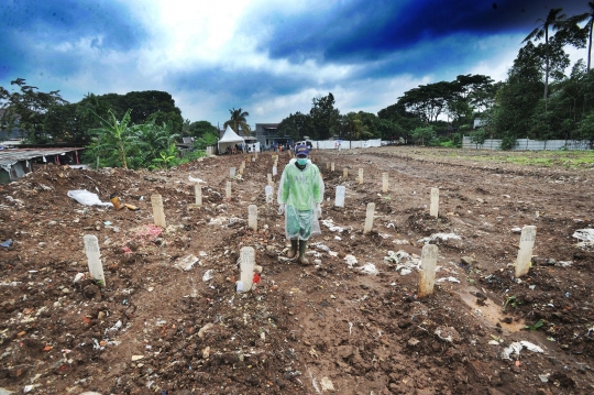 TPU Srengseng Sawah 2 Terus Terima Korban Covid-19