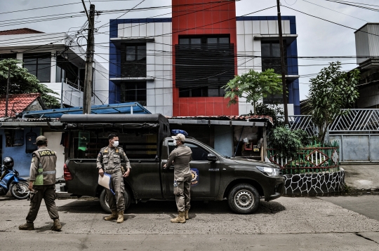 Satpol PP Tanjung Priok Sidak Protokol Kesehatan di Kawasan Industri