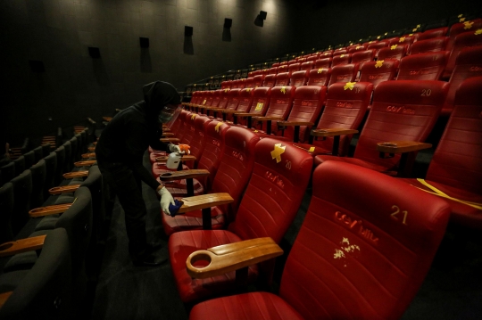 Siasat Bioskop Menghadapi Masa Pandemi