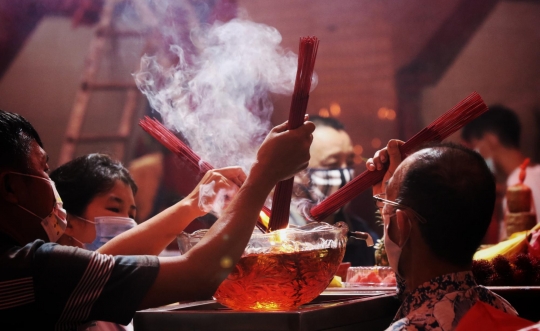 Malam Imlek di Klenteng Boen San Bio Tangerang