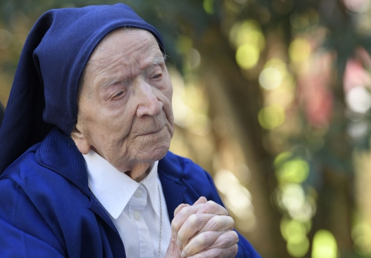 Berusia 117 Tahun, Perempuan Tertua di Eropa Ini Sembuh dari Covid-19