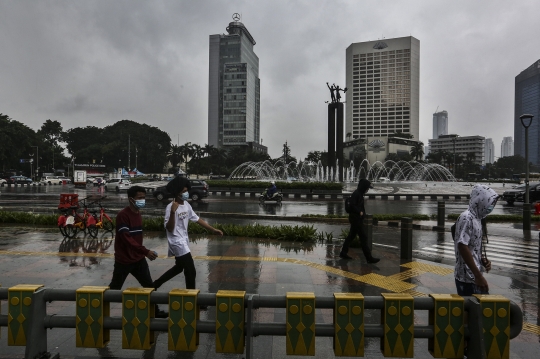 Warga Jakarta yang Menolak Vaksin Siap-Siap Didenda Rp5 Juta