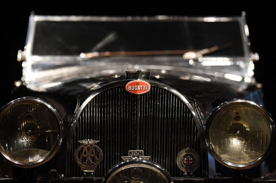 Mobil Antik nan Langka Bugatti Type 57S Siap Dilelang