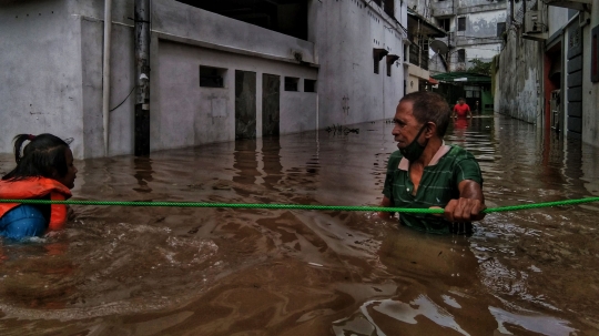 Permukiman Warga di Kebalen Terendam Banjir