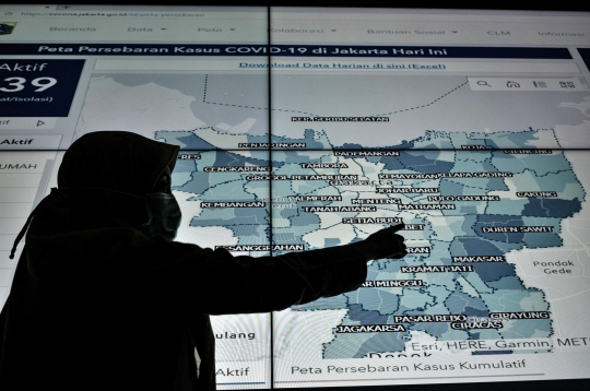 Intip Kesibukan di Posko Jakarta Tanggap Covid-19