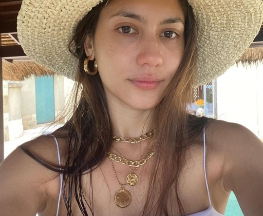 Potret Pevita Pearce Tampil Bare Face, Cantik Banget Disebut Kayak Bule Meksiko