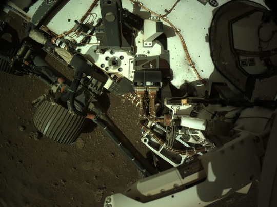Robot Penjelajah Kembali Kirim Foto Permukaan Mars
