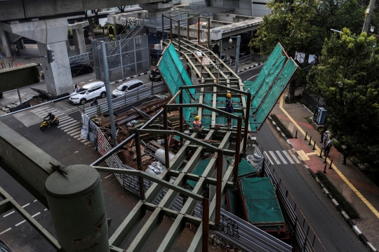 Skybridge Transjakarta-MRT Rampung Mei 2021