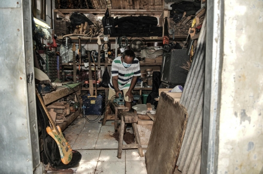 Geliat Industri Gitar Rumahan Bertahan di Masa Pandemi