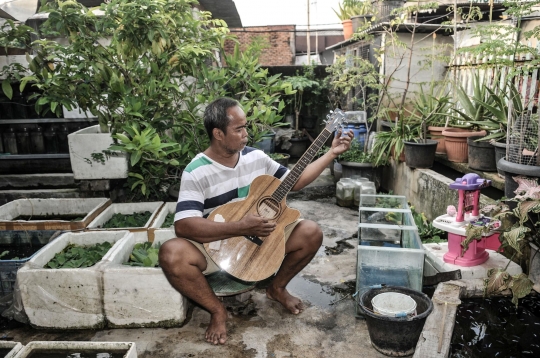 Geliat Industri Gitar Rumahan Bertahan di Masa Pandemi