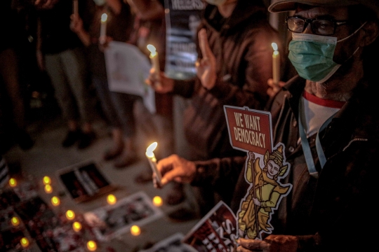 Aksi Lilin Solidaritas untuk Rakyat Myanmar