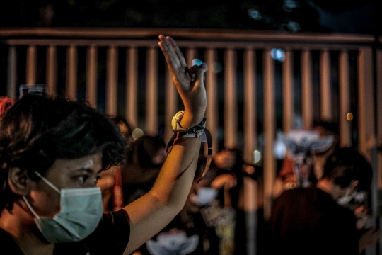 Aksi Lilin Solidaritas untuk Rakyat Myanmar