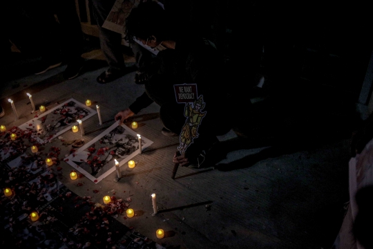 Aksi Lilin Solidaritas untuk Rakyat Myanmar