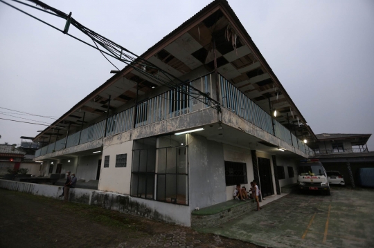 Menengok Pesantren dan Makam Anton Medan di Pondok Rajeg