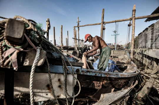 Asa Kakek Pembuat Kapal Nelayan di Sunda Kelapa