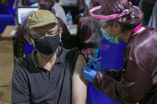Vaksinasi Covid-19 di Hang Jebat Juga Bisa untuk Lansia KTP Non-DKI