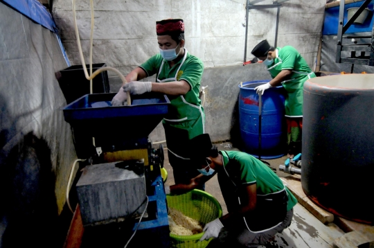 Tempe Produksi Santri di Depok