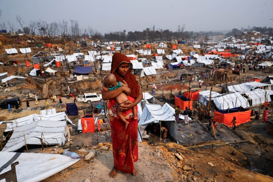 Kesedihan Etnis Rohingya Seusai Kamp Pengungsian Ludes Terbakar