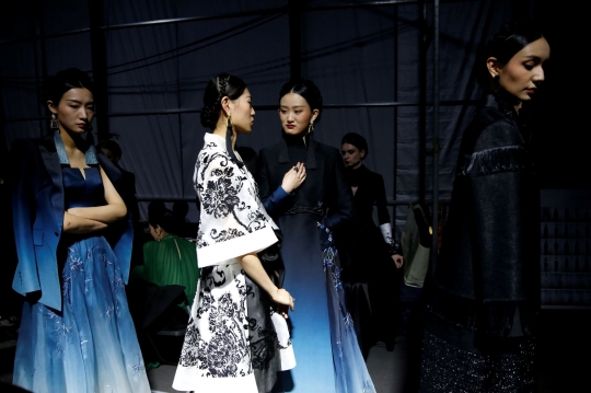 Dari Belakang Panggung China Fashion Week